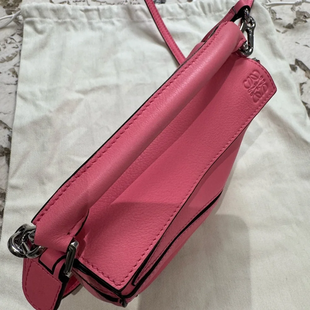 Loewe pink mini puzzle bag - Picture 4 of 10